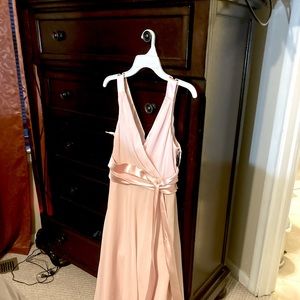 Evan Picone  wedding dress. In a light pink with pink ribbons. Size 14